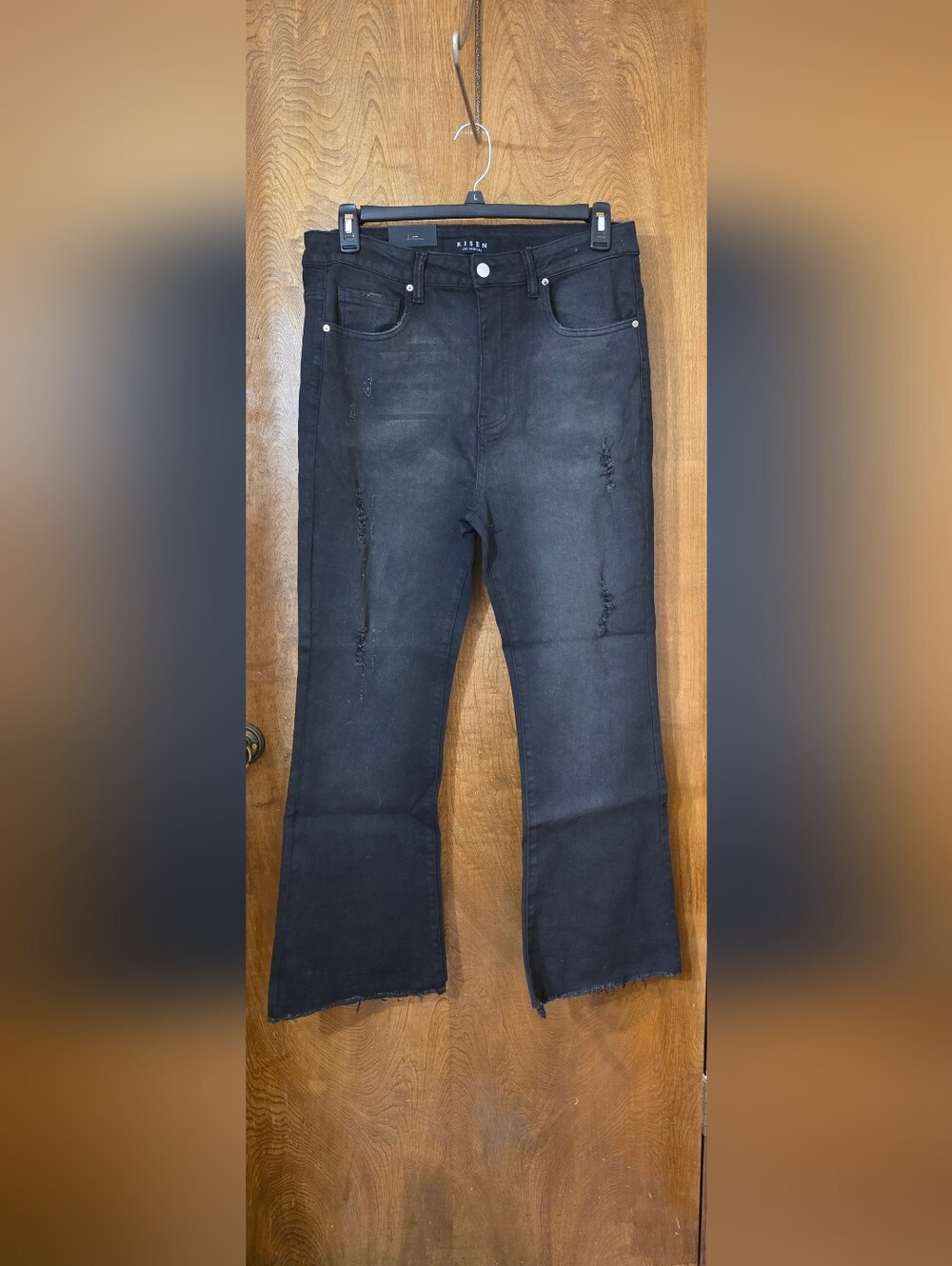 NWT - Size 1X Risen Black Distessed Jeans